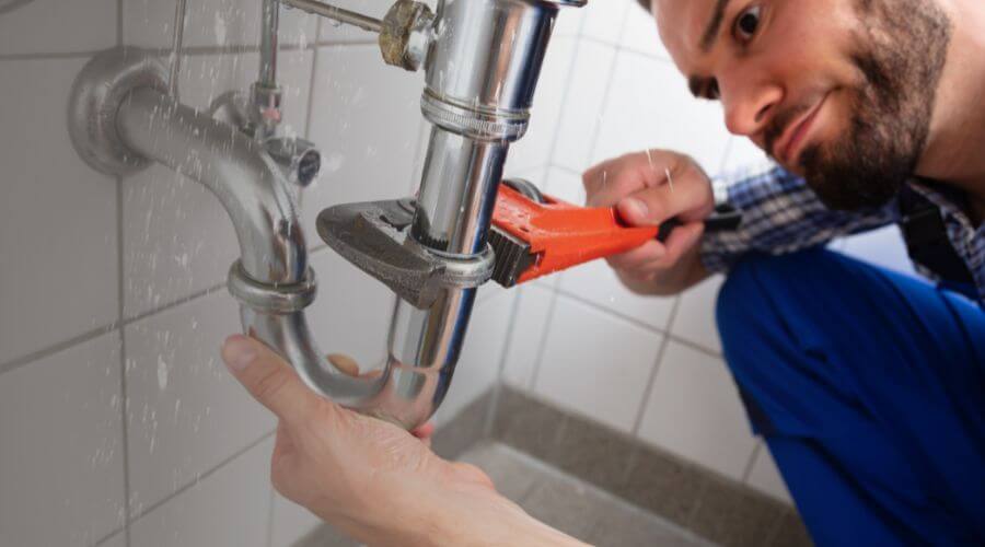 Local water heater installation in Blenheim, SC